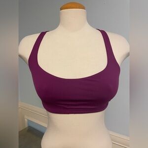 Lululemon - Free To Be Bra US10